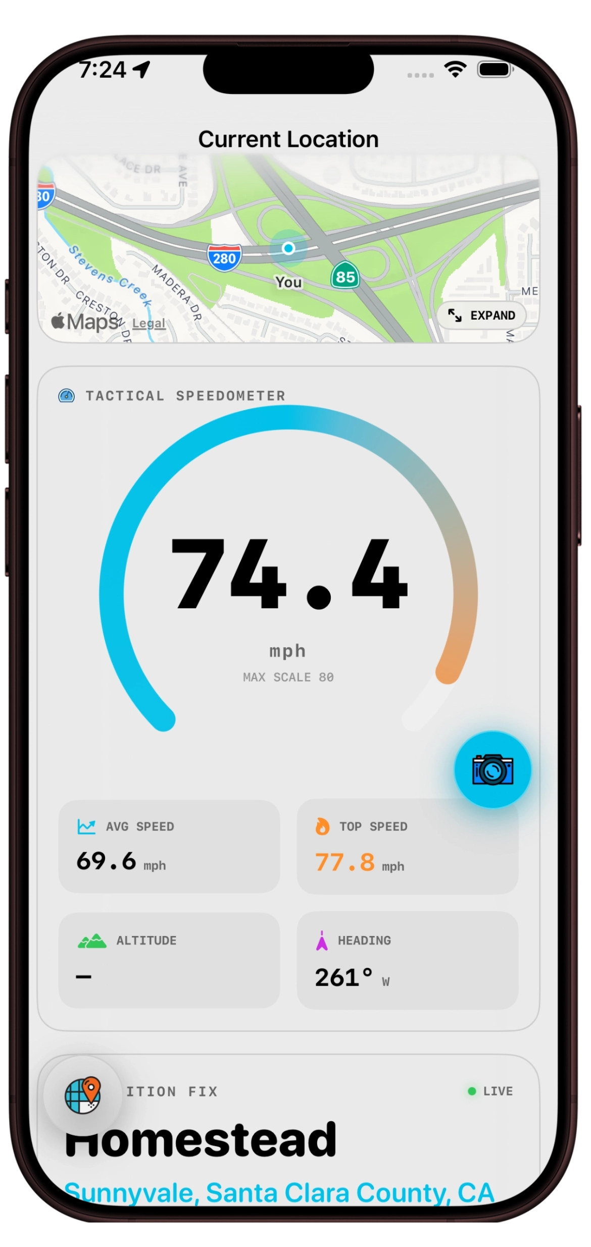 Roamy live data HUD with speed, altitude, heading, and GPS position